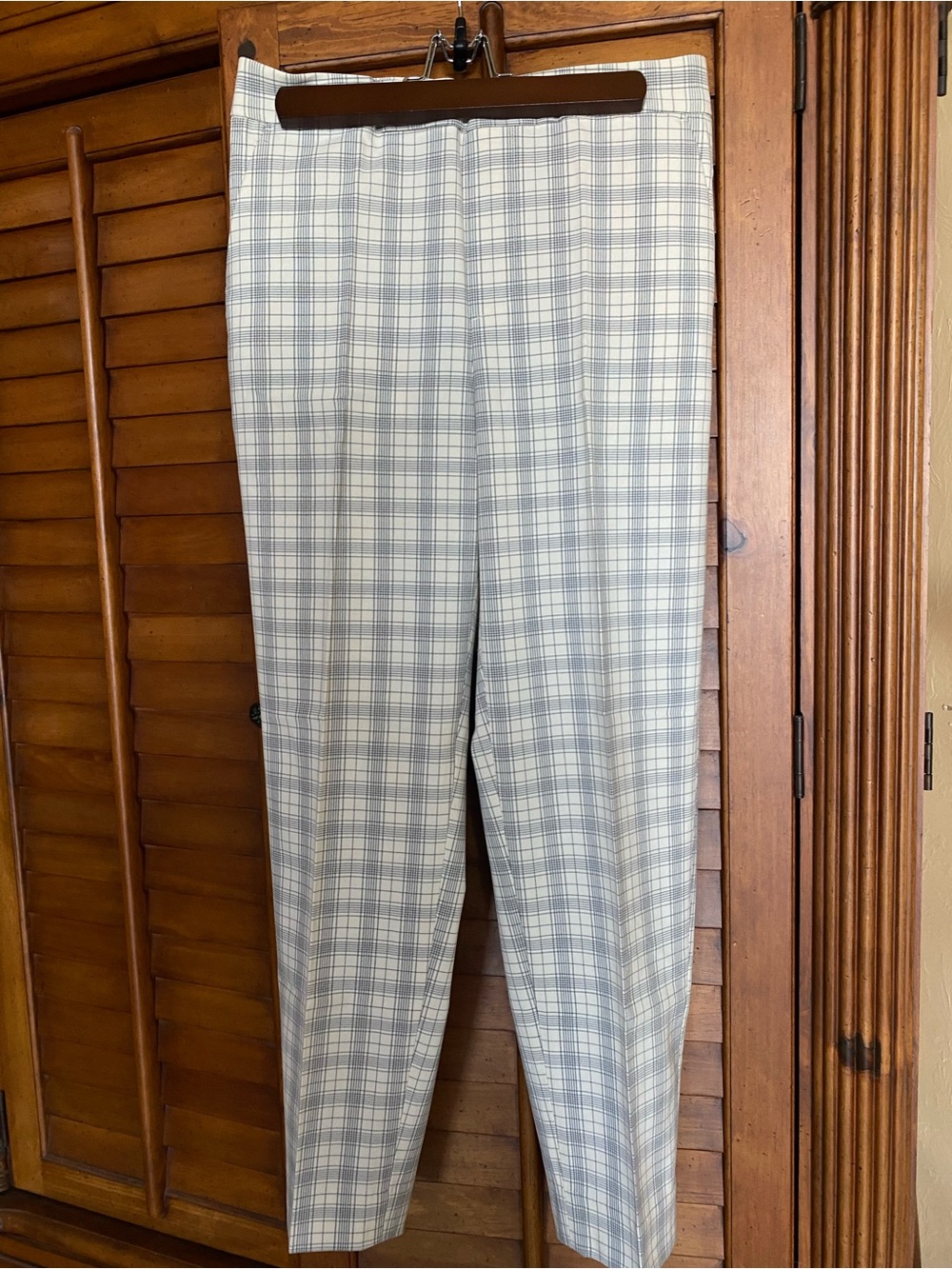 Banana Republic Men's Plaid Dress Pants - Light Gray & White